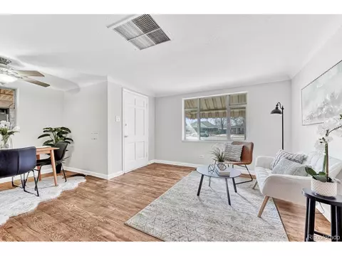 3394 Oneida St, Denver, CO 80207 photo 4