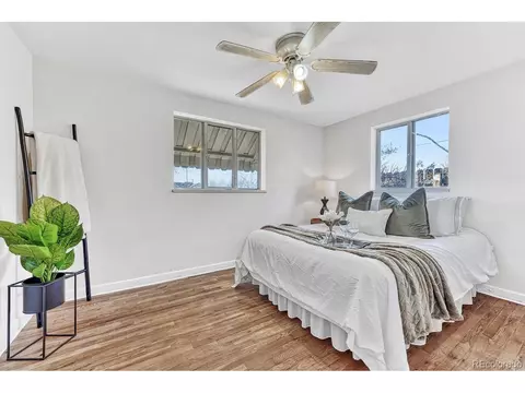 3394 Oneida St, Denver, CO 80207 photo 10