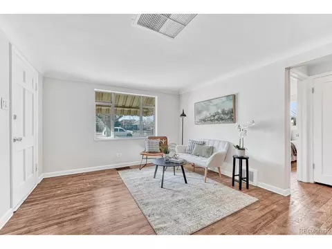 3394 Oneida St, Denver, CO 80207 photo 2