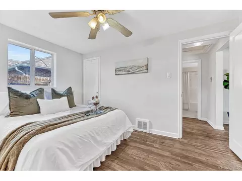 3394 Oneida St, Denver, CO 80207 photo 12