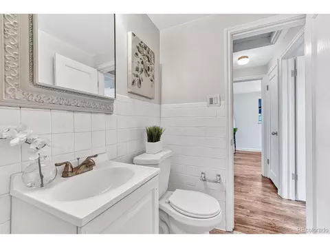 3394 Oneida St, Denver, CO 80207 photo 17