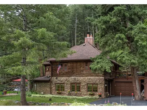 934 S Grapevine Rd, Golden, CO 80401