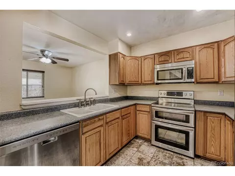 16847 E Kent Dr, Aurora, CO 80013 photo 9