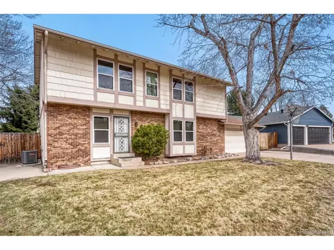 16847 E Kent Dr, Aurora, CO 80013 photo 2