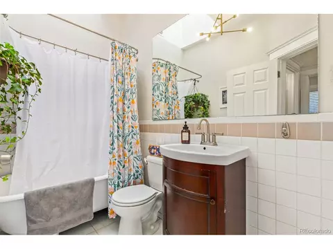 204 E 4th Ave, Denver, CO 80203 photo 25