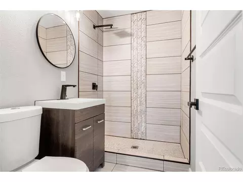665 Hooker St, Denver, CO 80204 photo 10