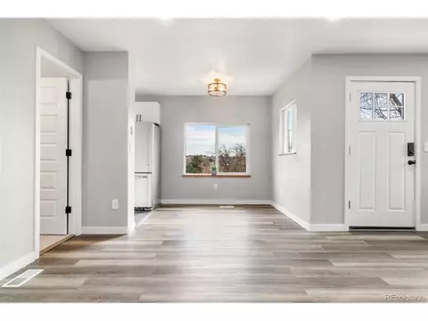 665 Hooker St, Denver, CO 80204 photo 4