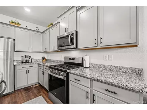 Kitchen - 7008 Kali Ct, Frederick, CO 80530 photo 3 of 3