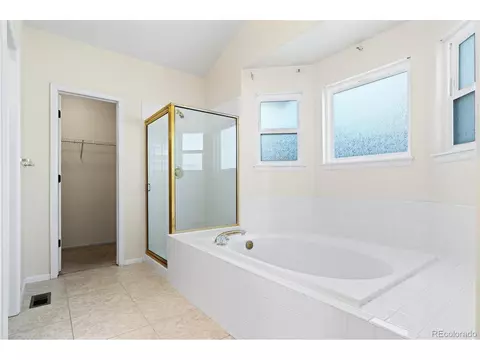 19072 E Union Dr, Aurora, CO 80015 photo 18
