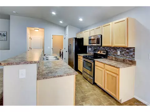 421 Kendalbrook Dr, Windsor, CO 80550 photo 7