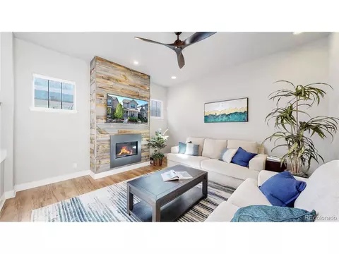 8728 E 54th Pl, Denver, CO 80238 photo 2