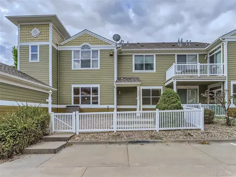 4501 Nelson Rd #2202, Longmont, CO 80503