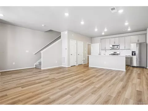 Living - 22160 E 8th Ave, Aurora, CO 80018 photo 3 of 5