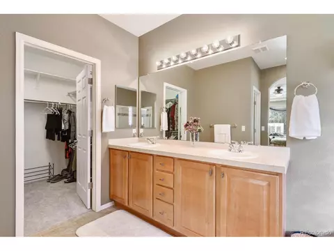 22724 E Long Dr, Aurora, CO 80016 photo 13