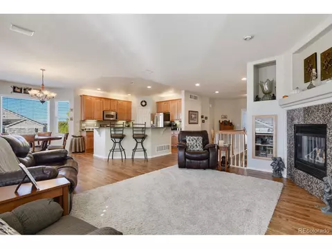22724 E Long Dr, Aurora, CO 80016 photo 5