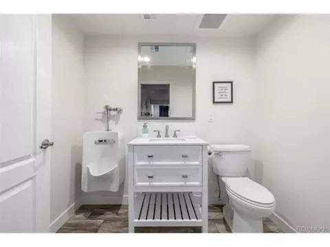 Bath - 7520 E 154th Ct, Thornton, CO 80602 photo 6 of 7