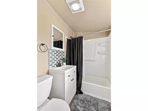 Bath - 24205 Eccles St, Elbert, CO 80106 photo 1 of 1