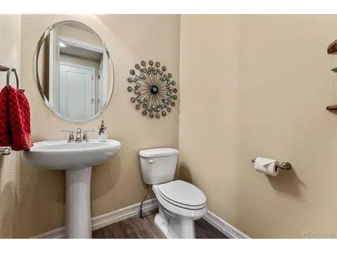 26725 E Peakview Dr, Aurora, CO 80016 photo 12