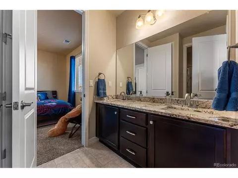 26725 E Peakview Dr, Aurora, CO 80016 photo 25
