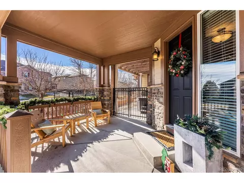 26725 E Peakview Dr, Aurora, CO 80016 photo 3