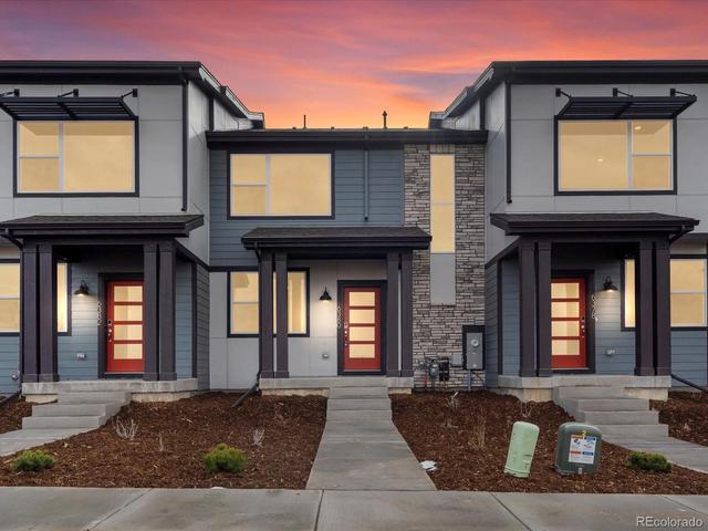 6382 N Lisbon St, Aurora, CO 80019