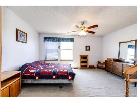 18992 E 16th Ave, Aurora, CO 80011 photo 15
