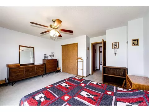 18992 E 16th Ave, Aurora, CO 80011 photo 2
