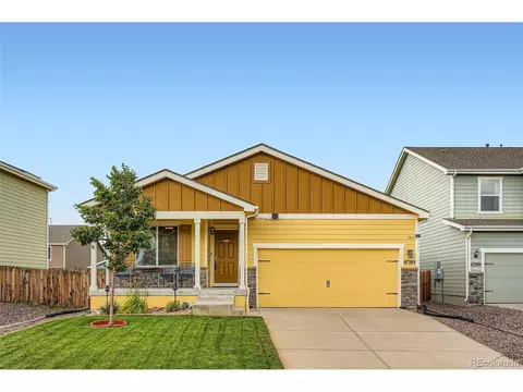 47385 Lily Ave, Bennett, CO 80102 photo 2
