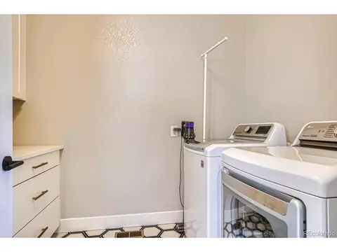 9727 E 61st Ave, Denver, CO 80238 photo 33