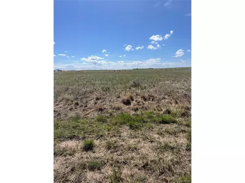 15 C St, Wray, CO 80758