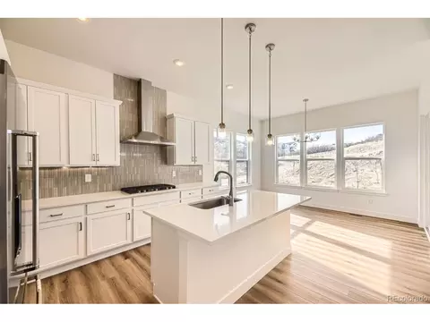 1821 Grayside Cir, Castle Rock, CO 80109