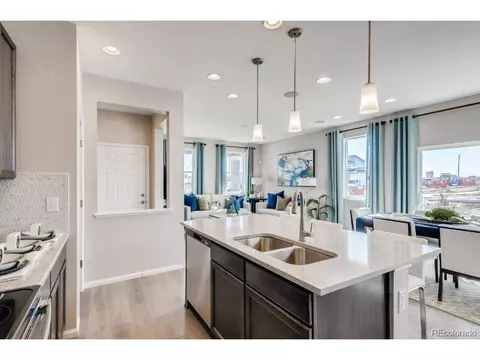 18832 High Point Blvd, Denver, CO 80249