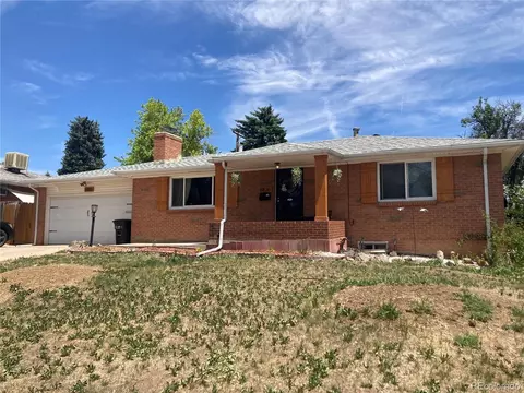 8826 Oakwood St, Westminster, CO 80031