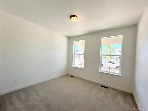 24495 Evans Dr, Aurora, CO 80018 photo 4