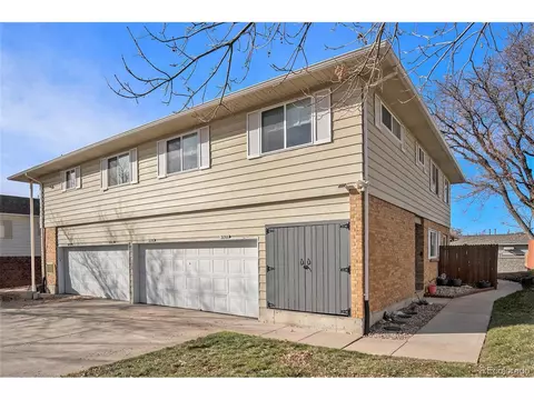 9747 Croke Dr, Denver, CO 80260