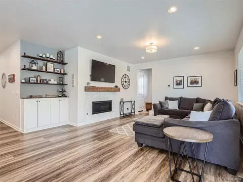 964 Blue Bell Rd, Berthoud, CO 80513 photo 3