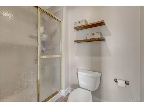 Bath - 17013 E Berry Pl, Centennial, CO 80015 photo 4 of 4