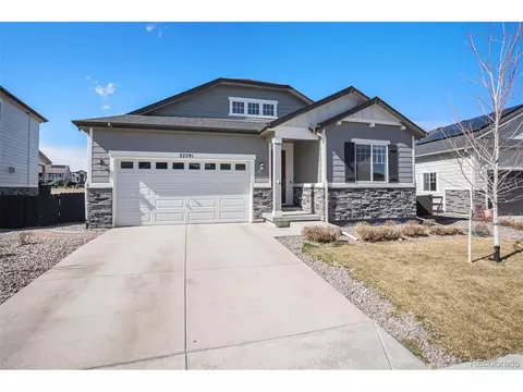 22591 E Narrowleaf Cir, Aurora, CO 80016 photo 3