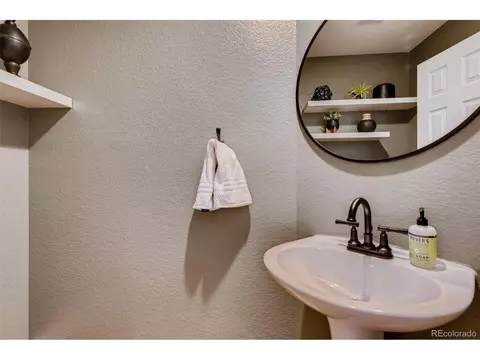 7977 Chaparral Rd, Lone Tree, CO 80124 photo 32