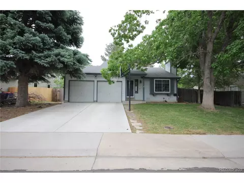7476 Chase St, Arvada, CO 80003