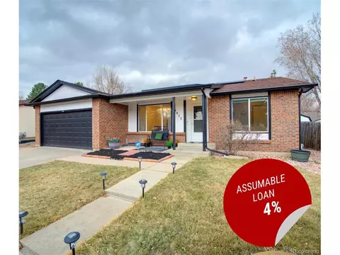 3913 S Bahama St, Aurora, CO 80013