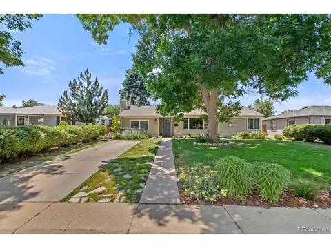 833 Geneva St, Aurora, CO 80010