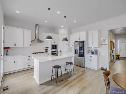 5234 Queen Ct, Arvada, CO 80002
