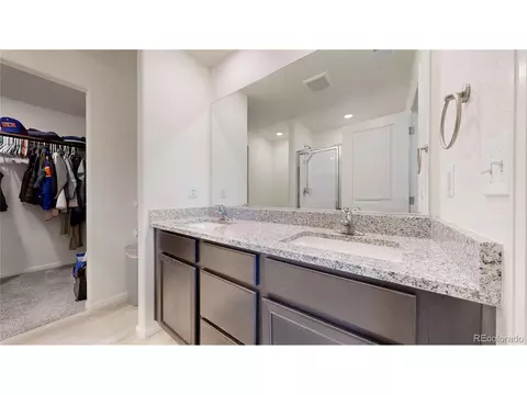 Bath - 7233 Vermillion St, Frederick, CO 80530 photo 2 of 6
