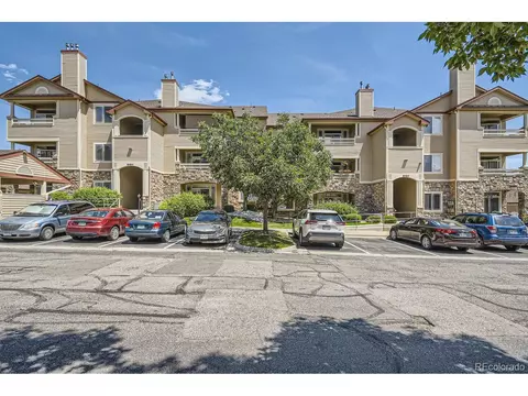 8464 S Holland Way #103, Littleton, CO 80128
