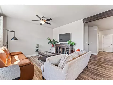 11367 E 25th Ave, Aurora, CO 80010 photo 3