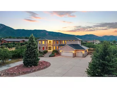 17870 Solitude Ct, Monument, CO 80132