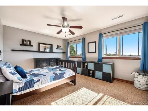 5085 Rangeview Ave, Longmont, CO 80504 photo 24