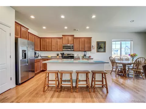 156 S Newbern Ct, Aurora, CO 80018 photo 4