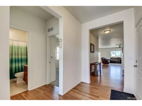 156 S Newbern Ct, Aurora, CO 80018 photo 18